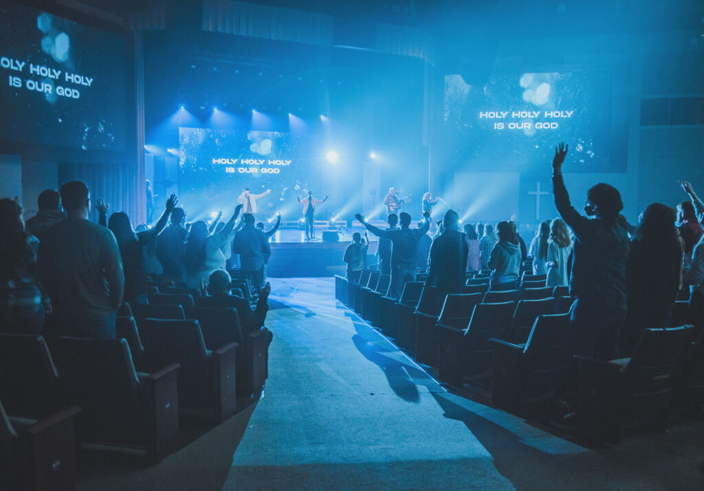 8 Valuable Resources For Anyone That Runs The Screens At Their Church