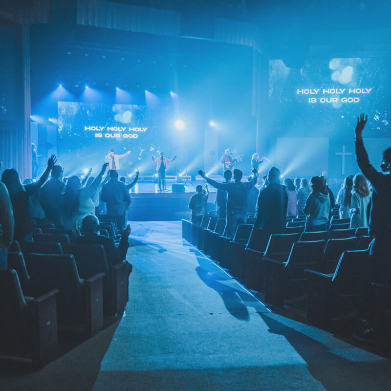 8 Valuable Resources For Anyone That Runs The Screens At Their Church